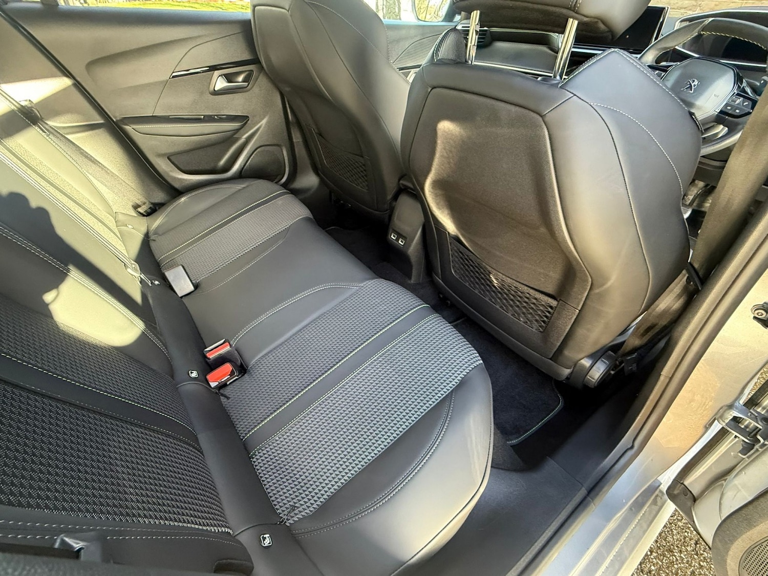 Used Peugeot 208 2022 for sale - 77938197: Photo 9