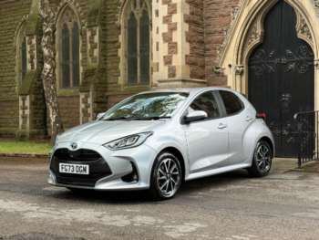 Used Toyota Yaris 2023 for sale - 74918100: Photo