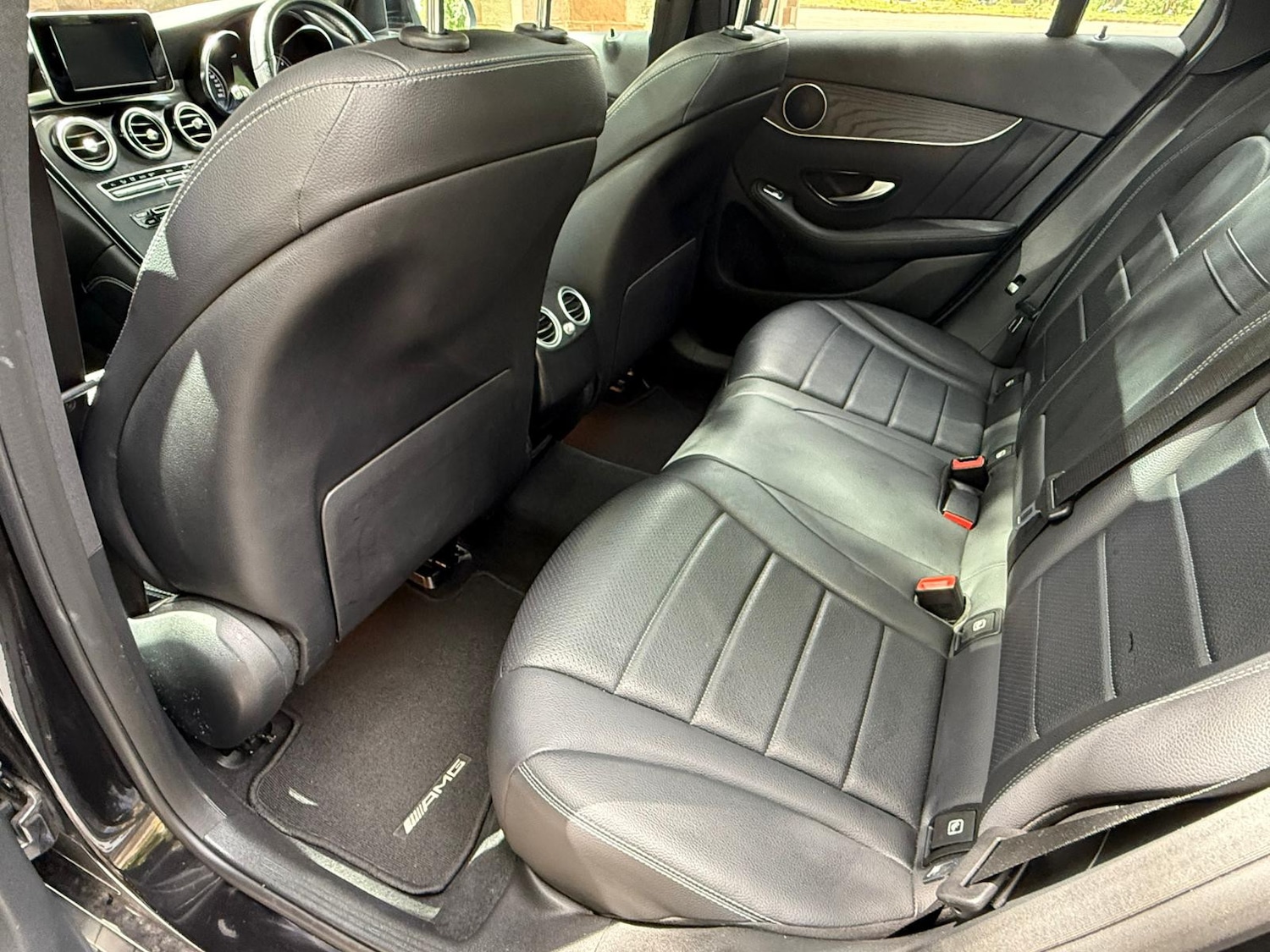 Used Mercedes-Benz GLC 2018 for sale - 76897048: Photo 10