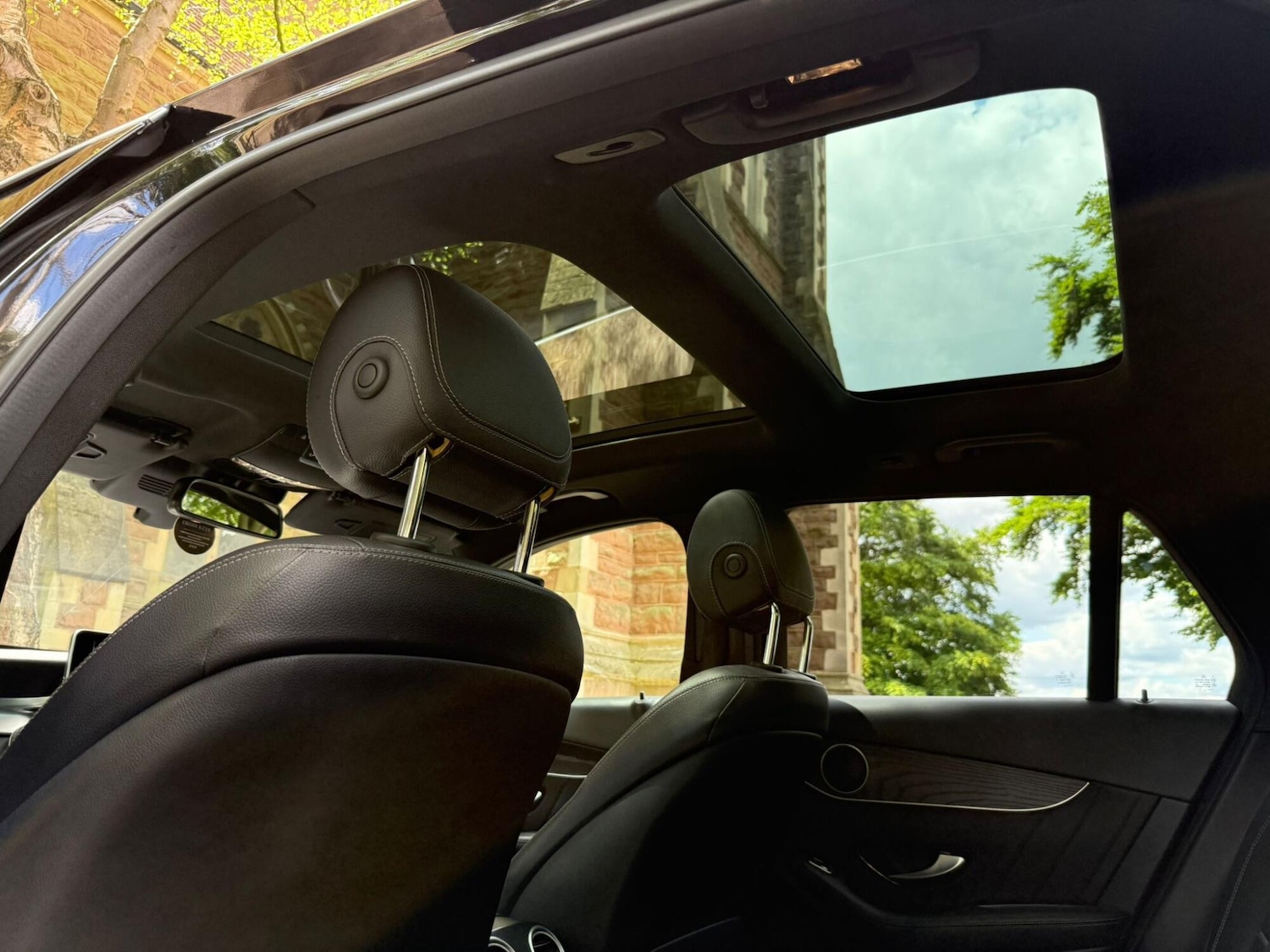 Used Mercedes-Benz GLC 2018 for sale - 76897048: Photo 15