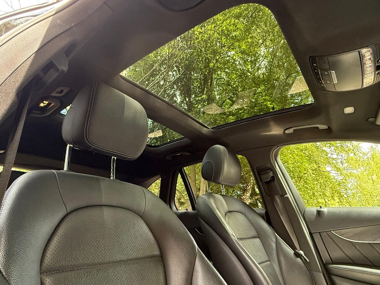 Used Mercedes-Benz GLC 2018 for sale - 76897048: Photo 21