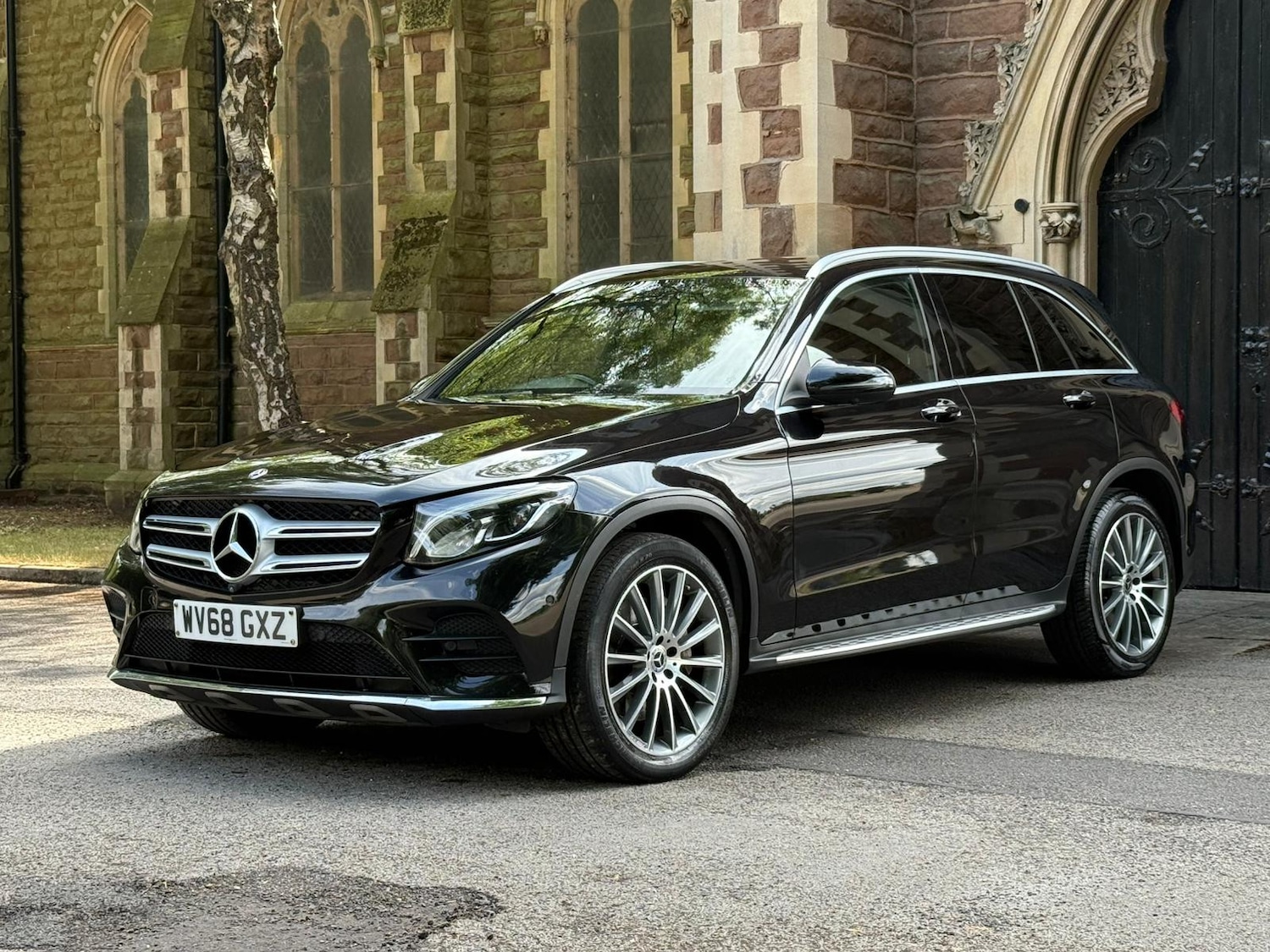 Used Mercedes-Benz GLC 2018 for sale - 76897048: Photo 3