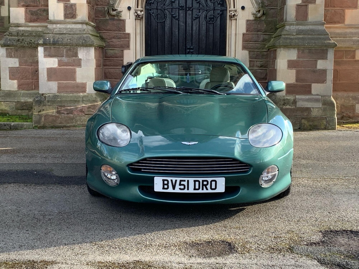 Used Aston Martin DB7 2001 for sale - 77189379: Photo 2