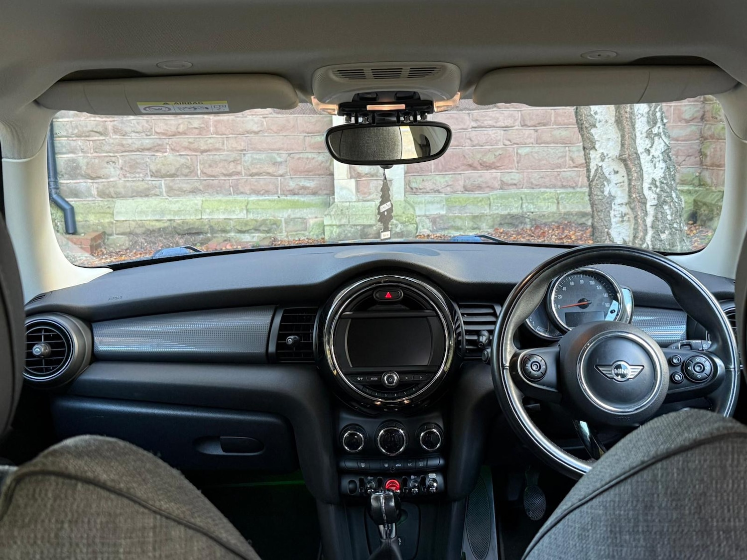 Used MINI Hatch 2018 for sale - 76784993: Photo 12