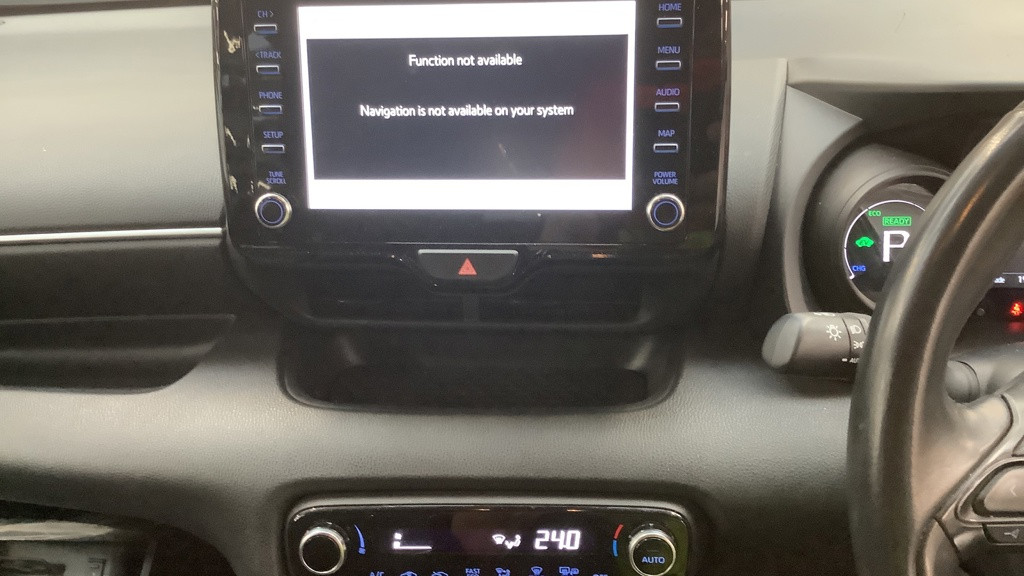 Used Toyota Yaris 2022 for sale - 76174117: Photo 11