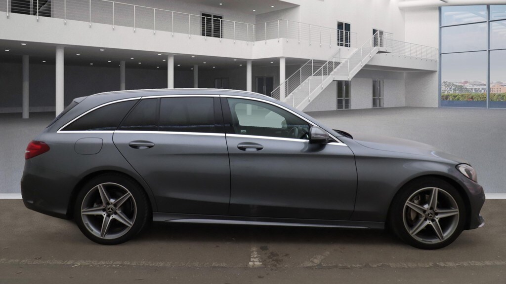 Used Mercedes-Benz C Class 2017 for sale - 77464671: Photo 8