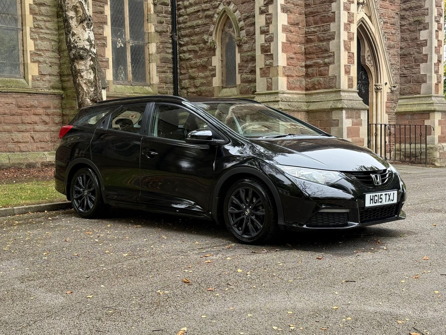 Used Honda Civic 2015 for sale - 76579997: Photo 1