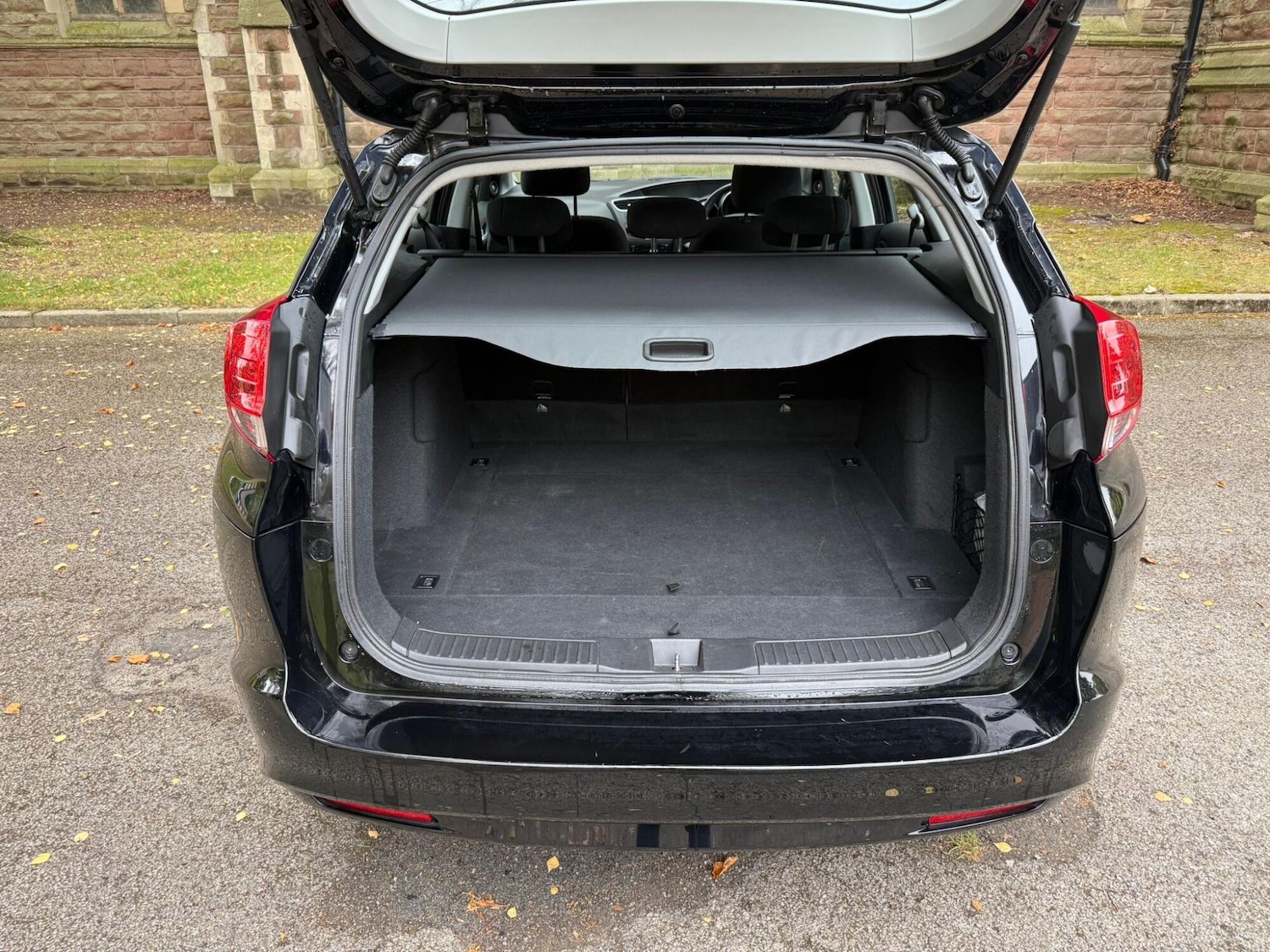 Used Honda Civic 2015 for sale - 76579997: Photo 12