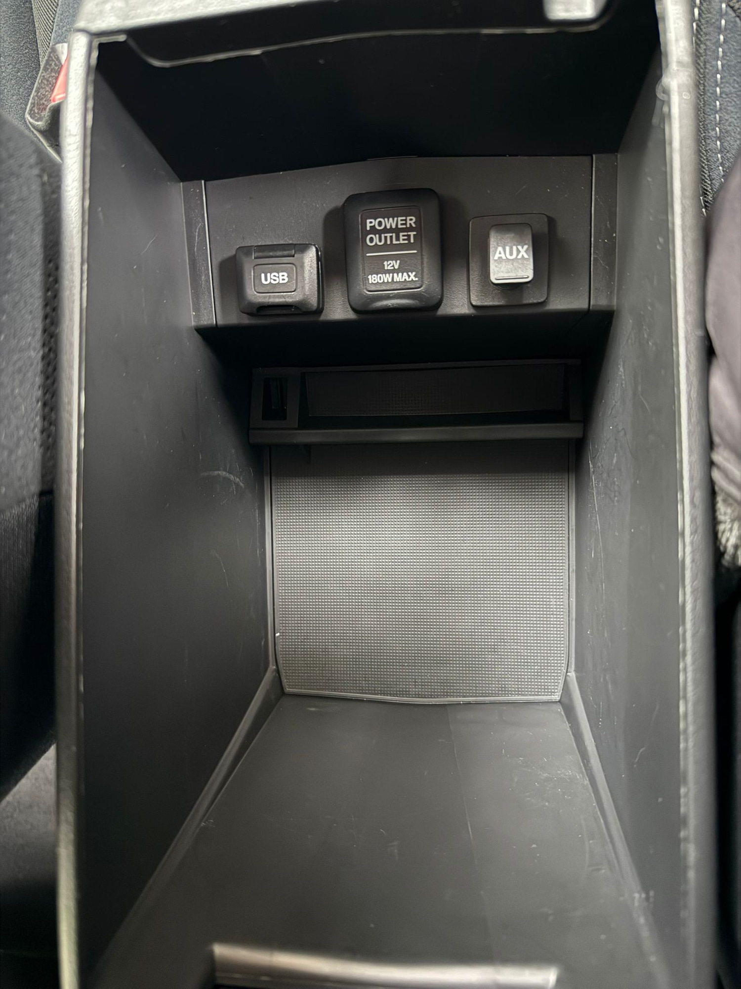 Used Honda Civic 2015 for sale - 76579997: Photo 18