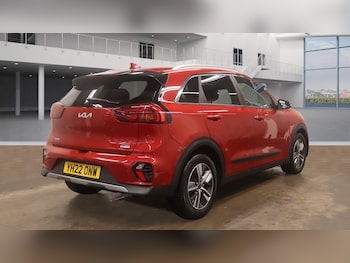 Used Kia Niro 2022 for sale - 76186660: Photo 2