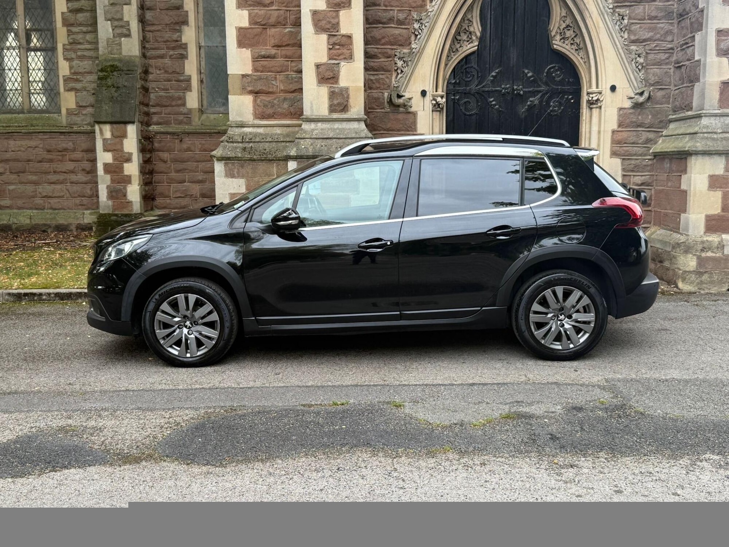 Used Peugeot 2008 2018 for sale - 76149334: Photo 8