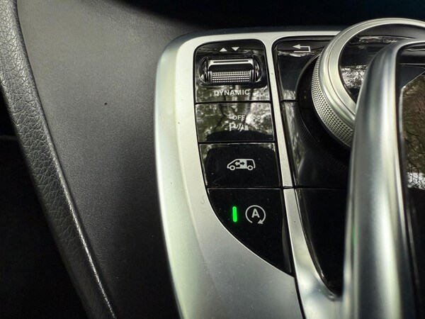 Used Mercedes-Benz V-Class 2019 for sale - 74918035: Photo 43