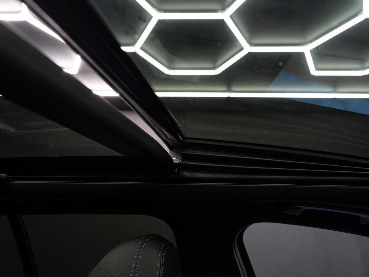 Used BMW 3 Series for sale - 77793865: Photo 45