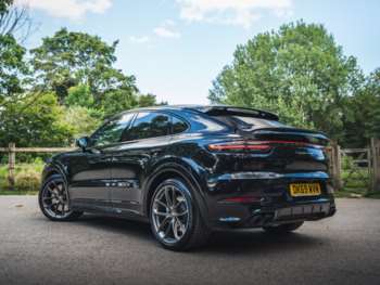 Used Porsche Cayenne 2019 for sale - 74573410: Photo