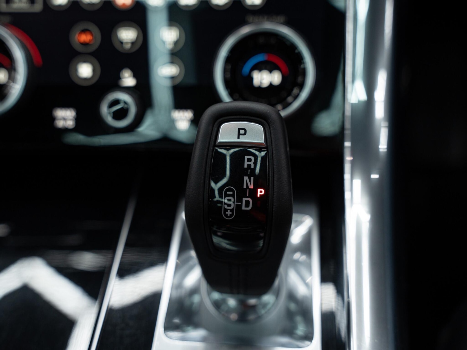 Used Land Rover Range Rover Sport 2018 for sale - 77016101: Photo 12