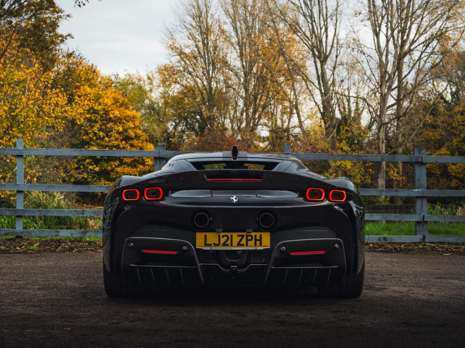 Used Ferrari SF90 Spider 2021 for sale - 76498807: Photo 10