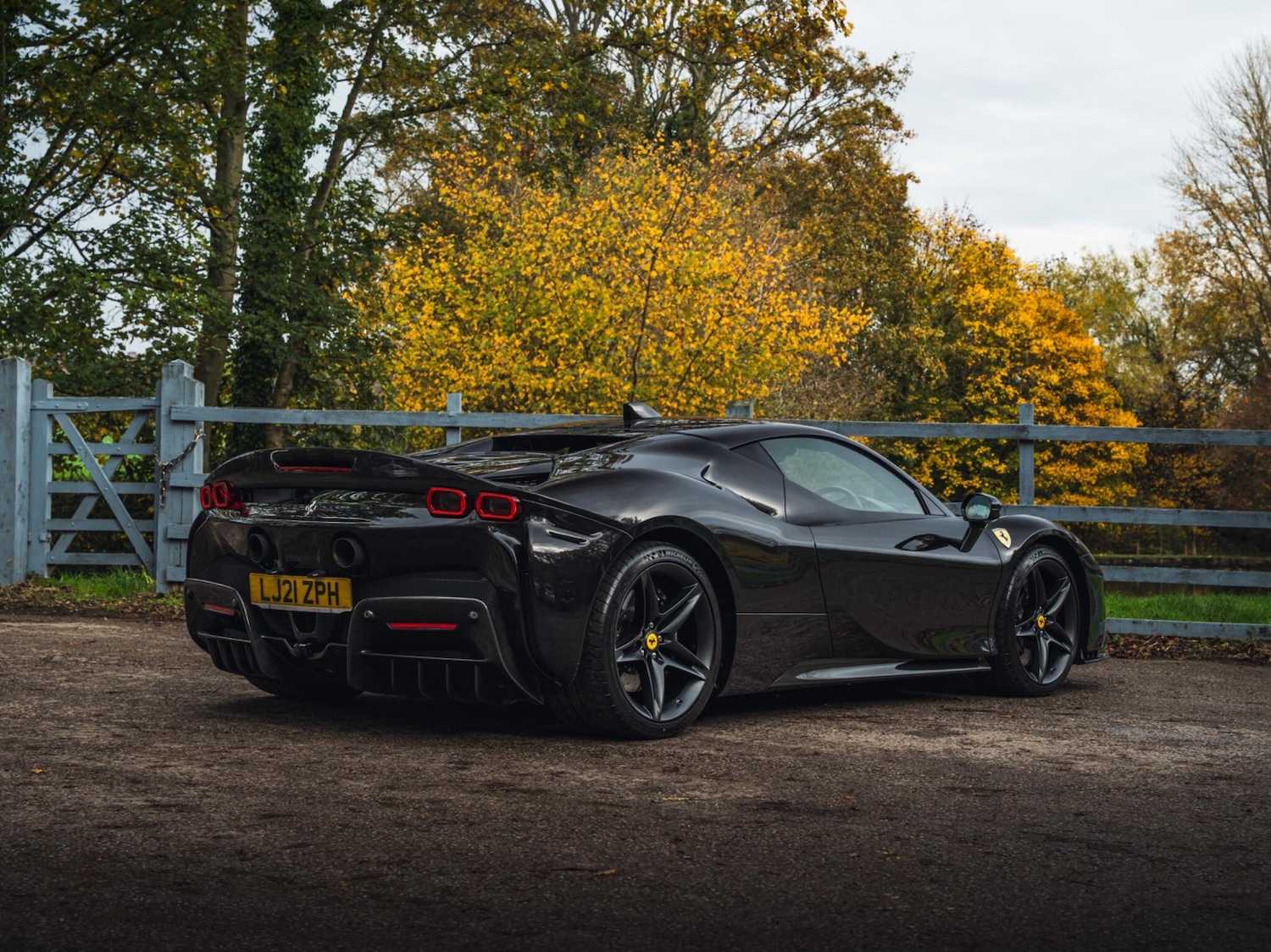 Used Ferrari SF90 Spider 2021 for sale - 76498807: Photo 14