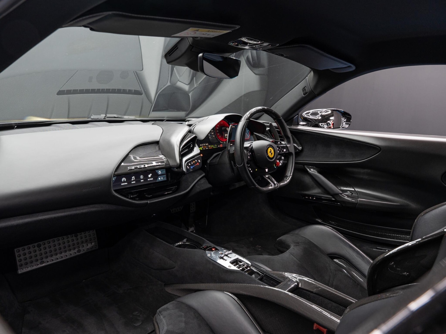 Used Ferrari SF90 Spider 2021 for sale - 76498807: Photo 16