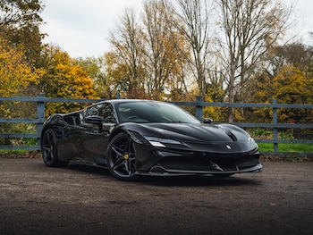 Used Ferrari SF90 Spider 2021 for sale - 76498807: Photo