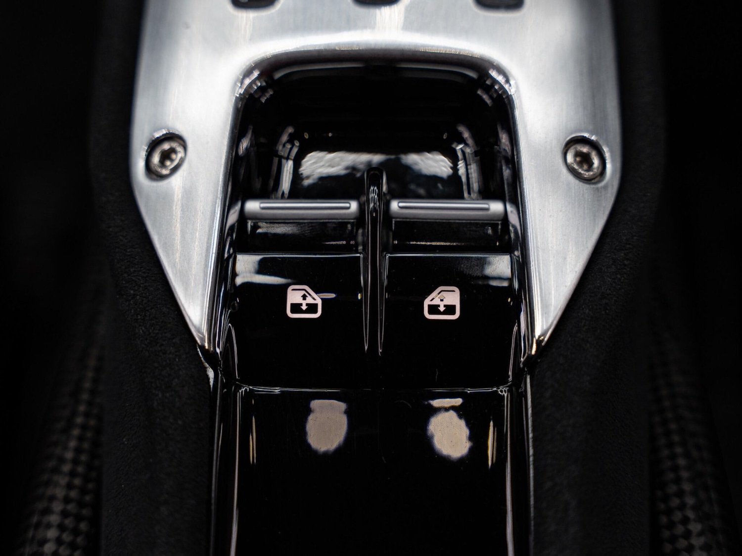 Used Ferrari SF90 Spider 2021 for sale - 76498807: Photo 27