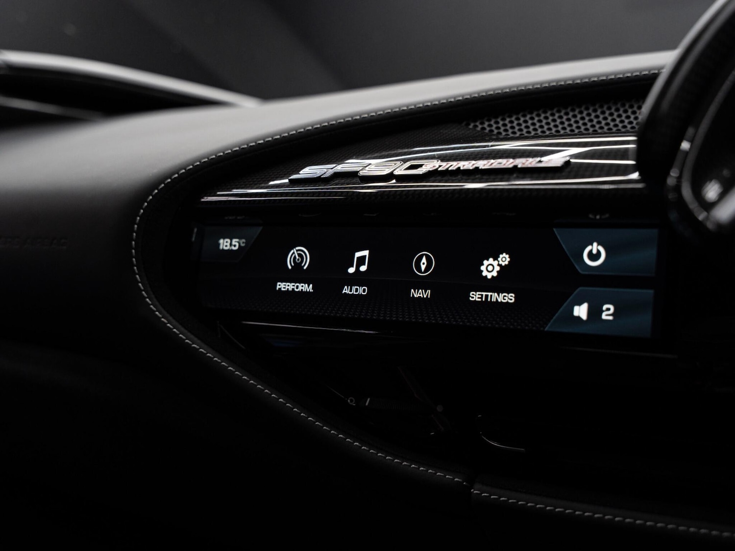 Used Ferrari SF90 Spider 2021 for sale - 76498807: Photo 28