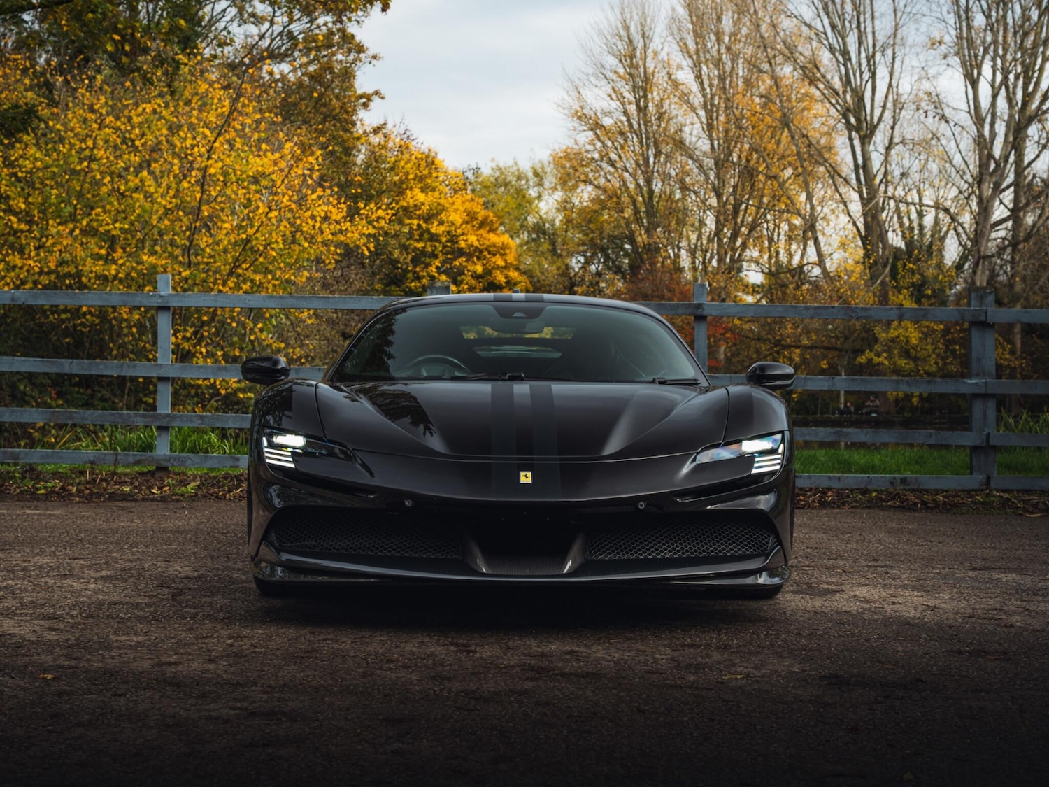 Used Ferrari SF90 Spider 2021 for sale - 76498807: Photo 3