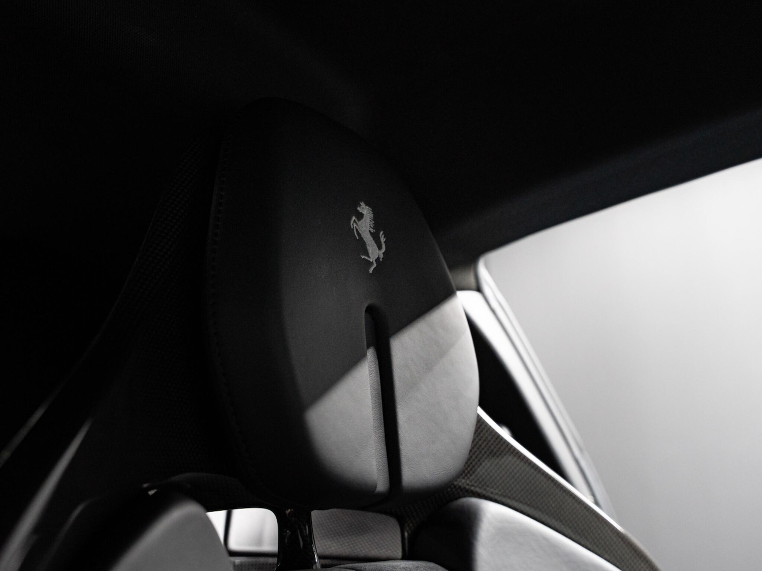 Used Ferrari SF90 Spider 2021 for sale - 76498807: Photo 48