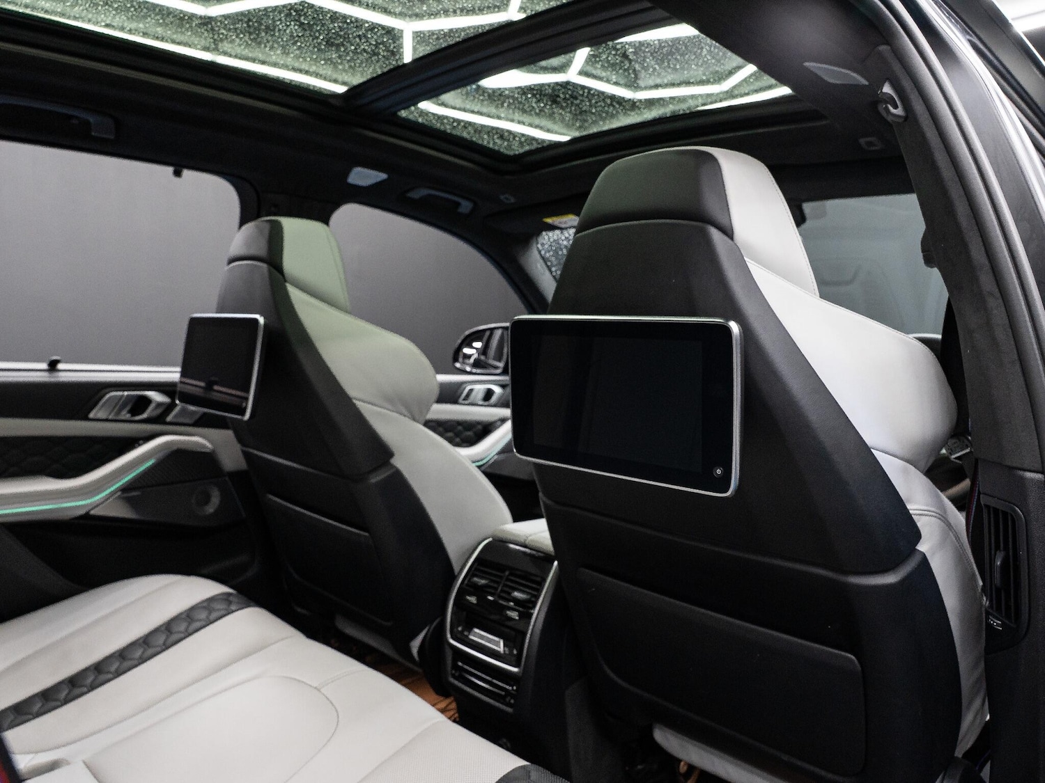 Used BMW X5 M 2022 for sale - 76886915: Photo 16