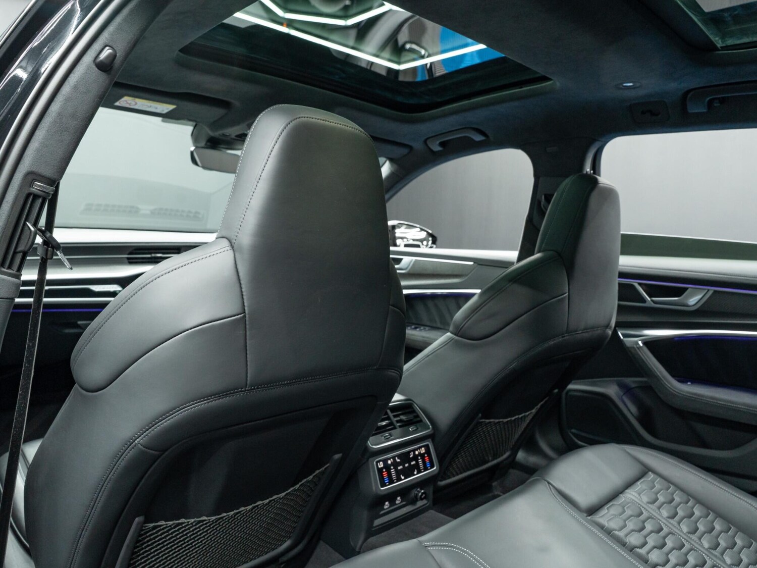 Used Audi RS6 2023 for sale - 78156761: Photo 71