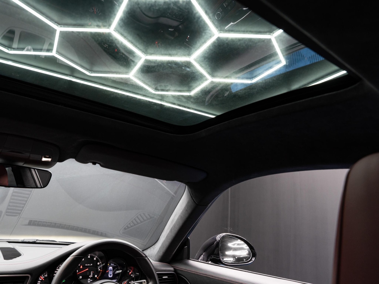 Used Porsche 911 for sale - 77230442: Photo 63