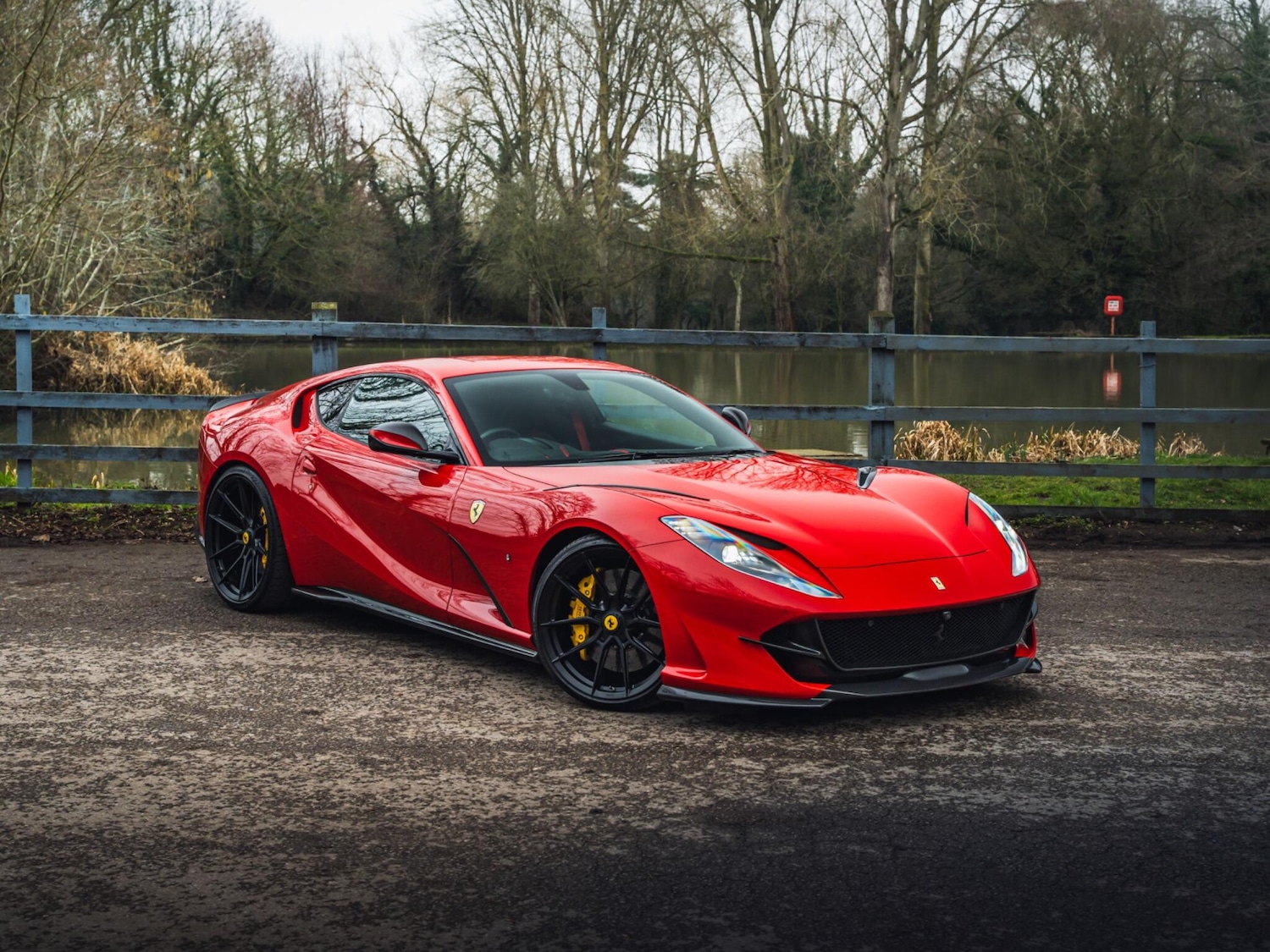 Used Ferrari 812 Superfast for sale - 77396008: Photo 2