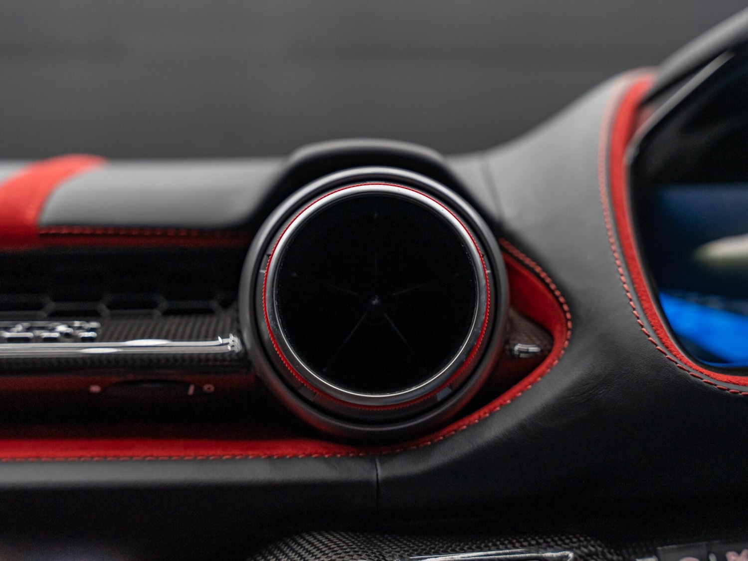 Used Ferrari 812 Superfast for sale - 77396008: Photo 31