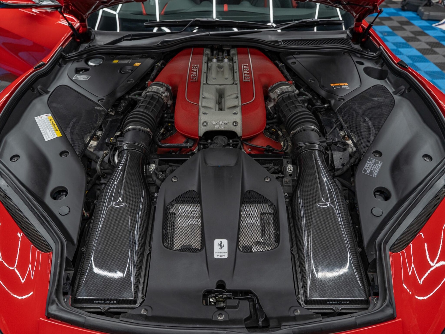 Used Ferrari 812 Superfast for sale - 77396008: Photo 35