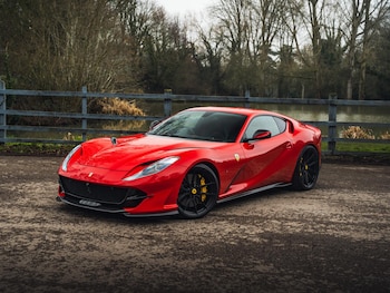 Used Ferrari 812 Superfast 2018 for sale - 77396008: Photo
