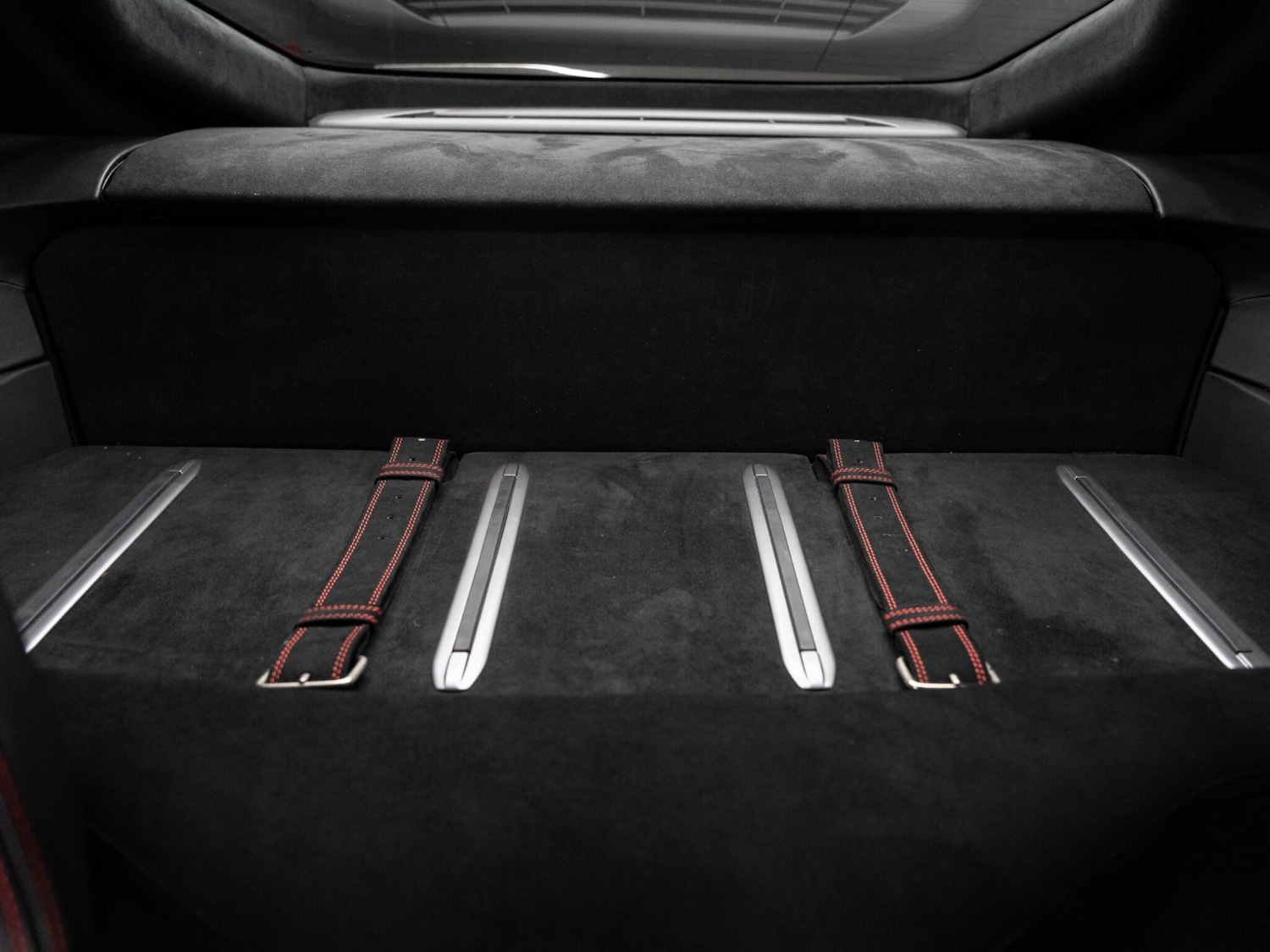 Used Ferrari 812 Superfast for sale - 77396008: Photo 97