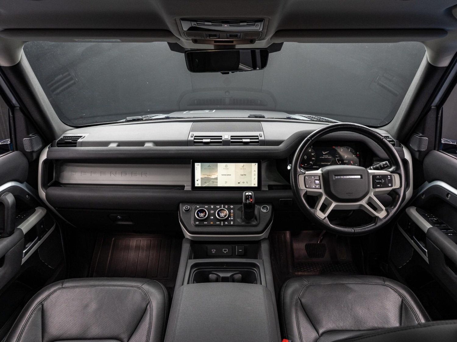 Used Land Rover Defender 110 2022 for sale - 76513098: Photo 12