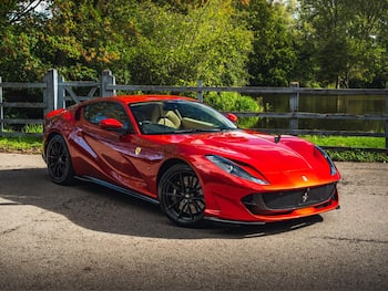 Used Ferrari 812 Superfast 2019 for sale - 79808588: Photo