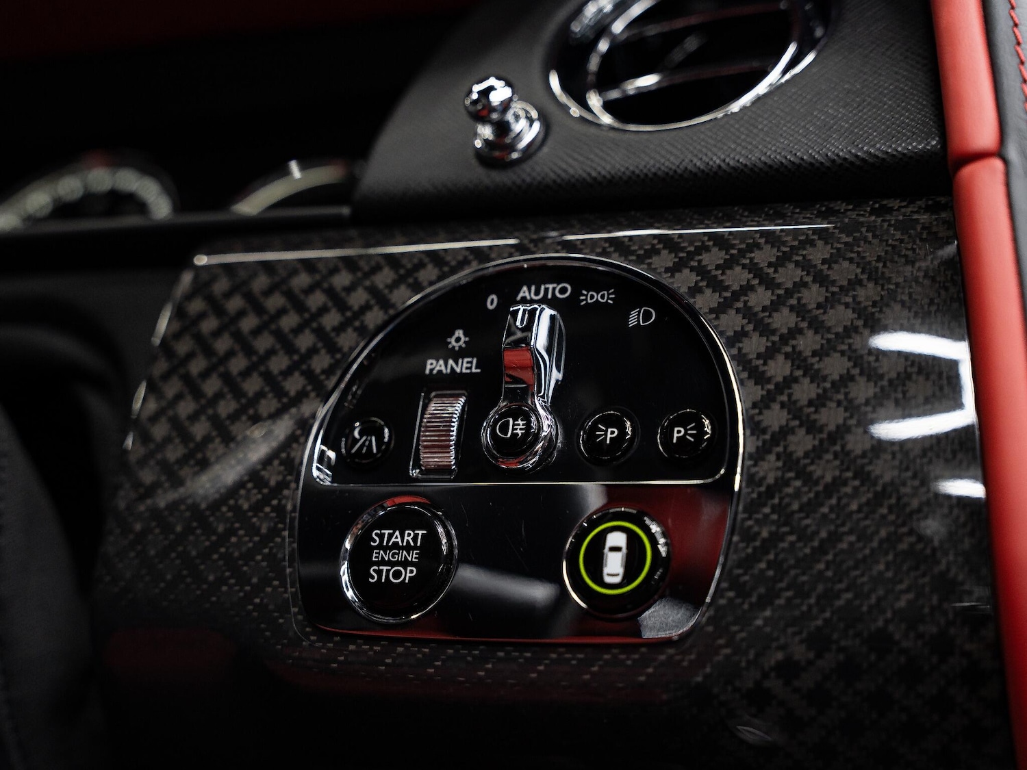 Used Rolls-Royce Cullinan 2020 for sale - 76765783: Photo 27