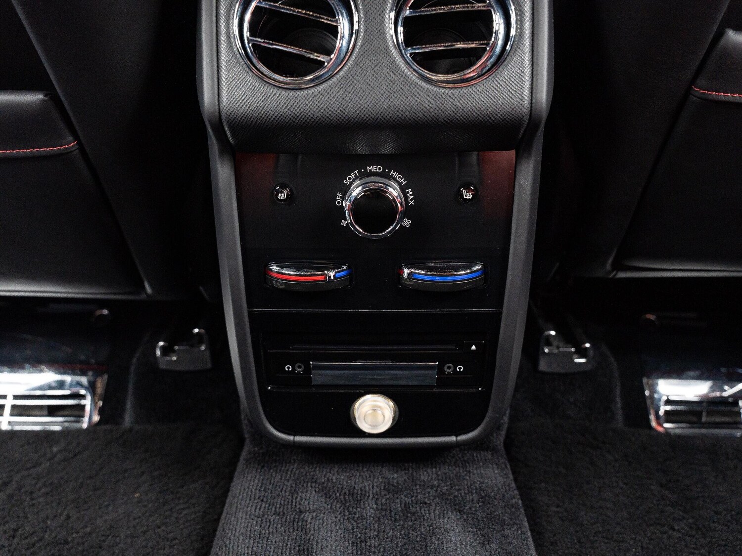 Used Rolls-Royce Cullinan 2020 for sale - 76765783: Photo 31