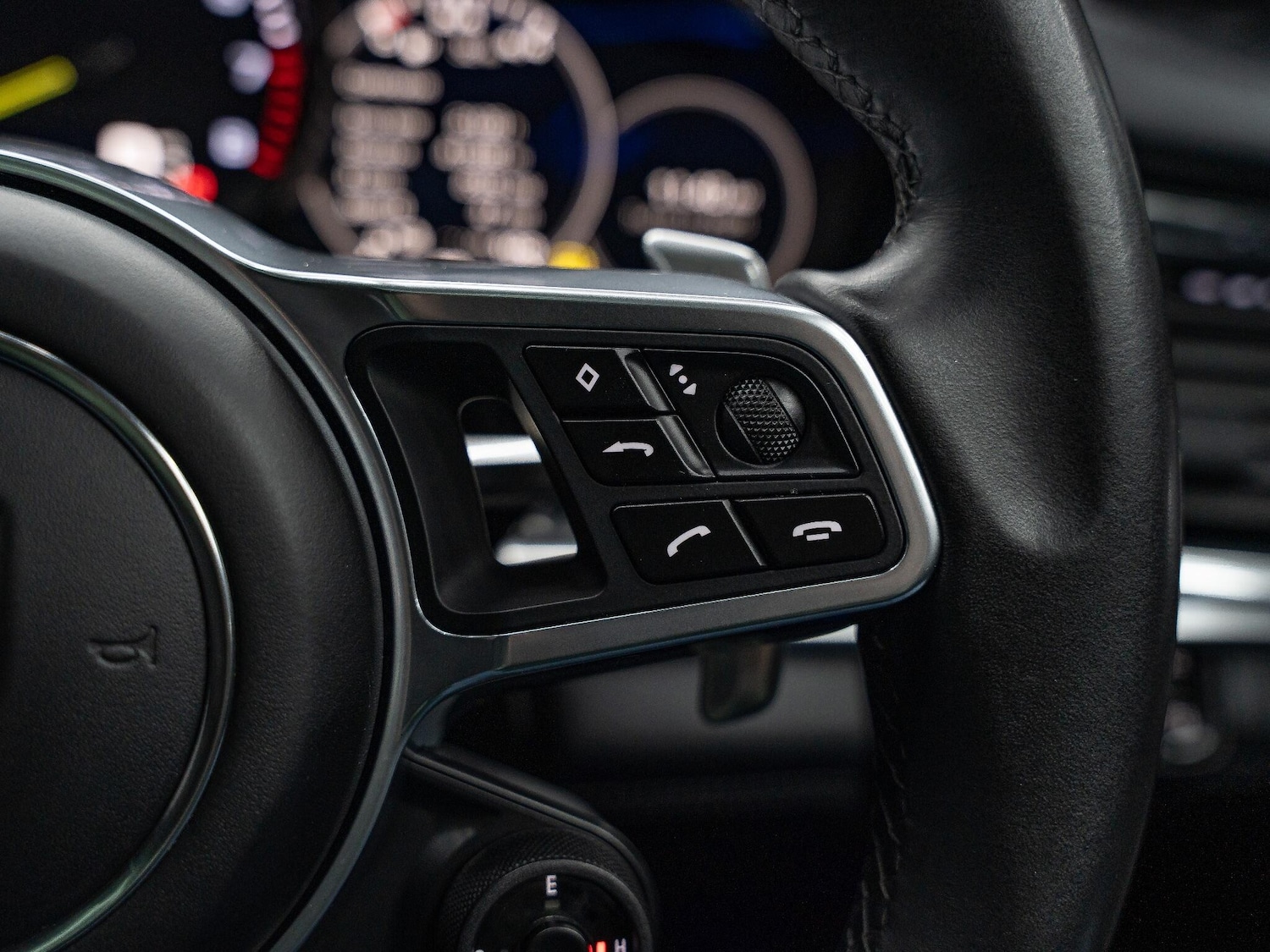 Used Porsche Panamera 2017 for sale - 76728314: Photo 15