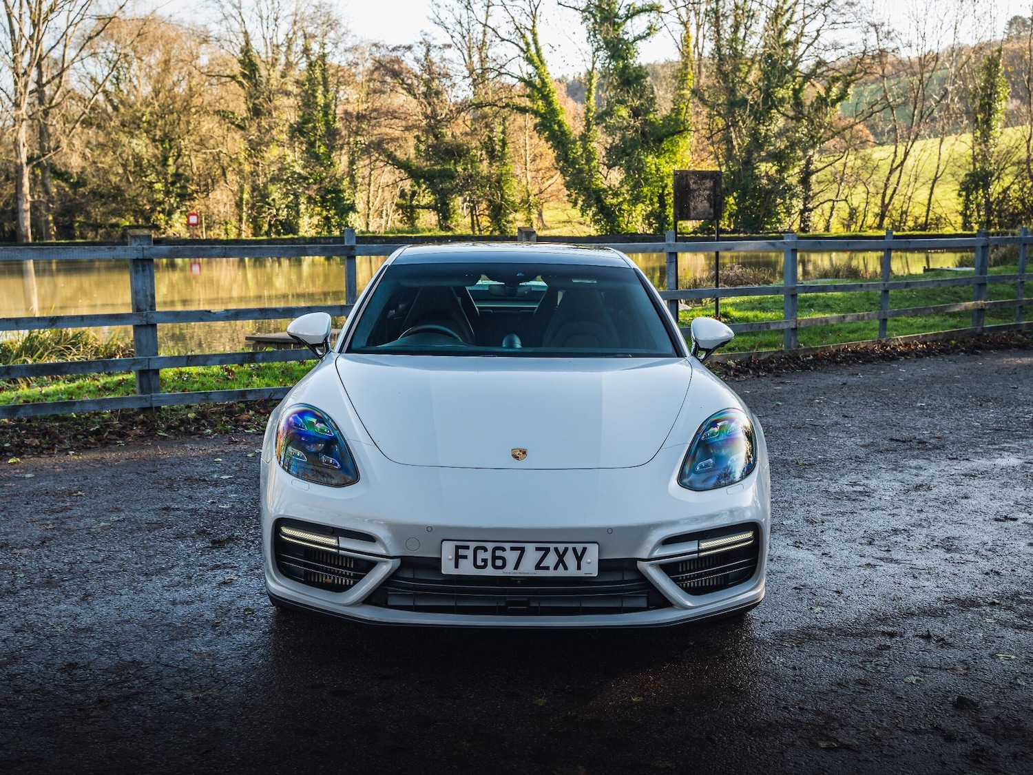 Used Porsche Panamera 2017 for sale - 76728314: Photo 2