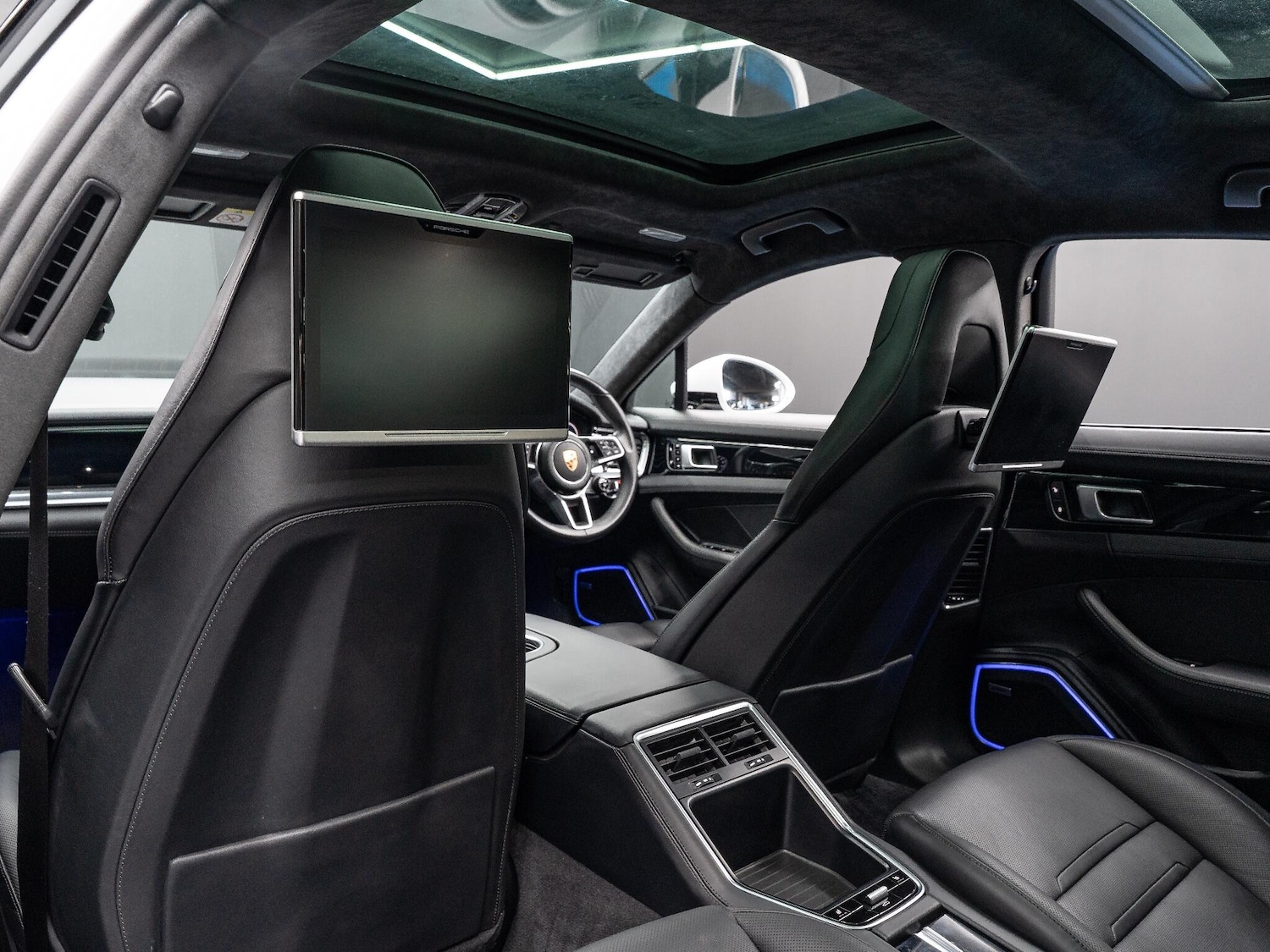 Used Porsche Panamera 2017 for sale - 76728314: Photo 32