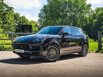 Used Porsche Cayenne 2018 for sale - 78946512: Photo