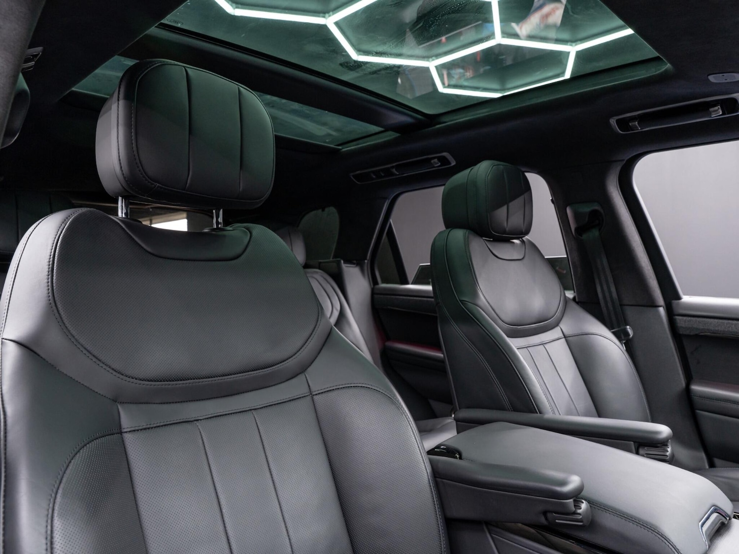 Used Land Rover Range Rover Sport 2023 for sale - 78071727: Photo 18