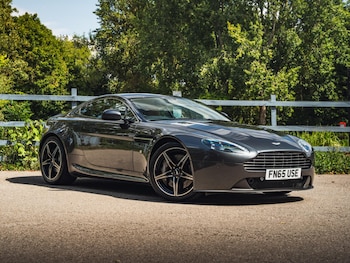 Used Aston Martin Vantage 2015 for sale - 75600229: Photo