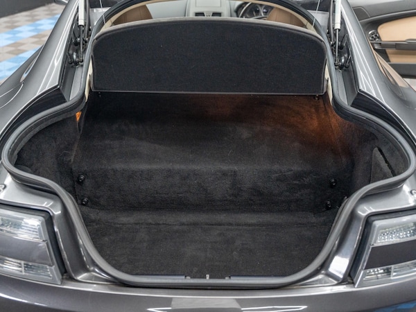 Used Aston Martin Vantage 2015 for sale - 75600229: Photo 47