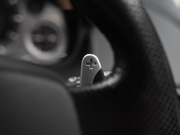 Used Aston Martin Vantage 2015 for sale - 75600229: Photo 49