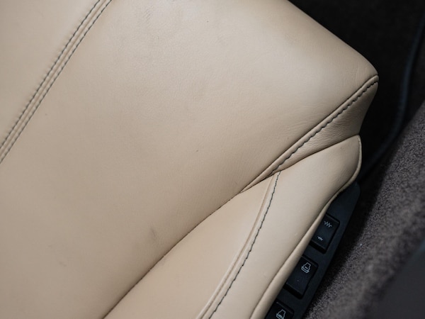 Used Aston Martin Vantage 2015 for sale - 75600229: Photo 56
