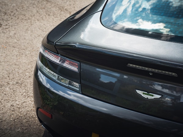 Used Aston Martin Vantage 2015 for sale - 75600229: Photo 58