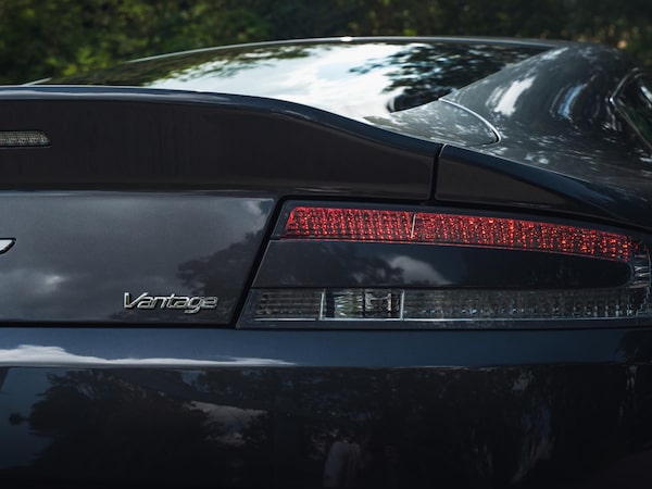 Used Aston Martin Vantage 2015 for sale - 75600229: Photo 59